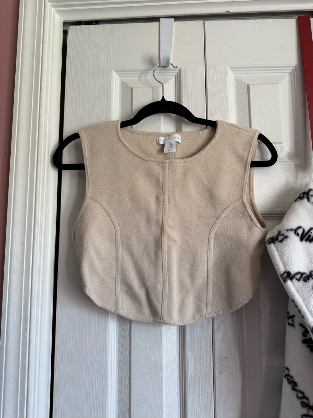 House of Harlow 1960 Beige Structured Sleeveless Crop Top